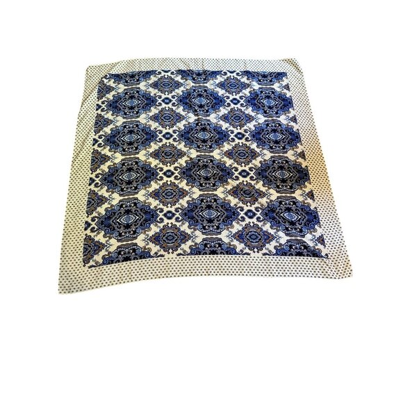 Lands End Blue & Cream Paisley Print Square  Boho Style Scarf Cape Shoulder - Picture 8 of 11